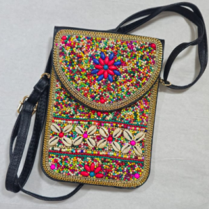 Mini bag with beads